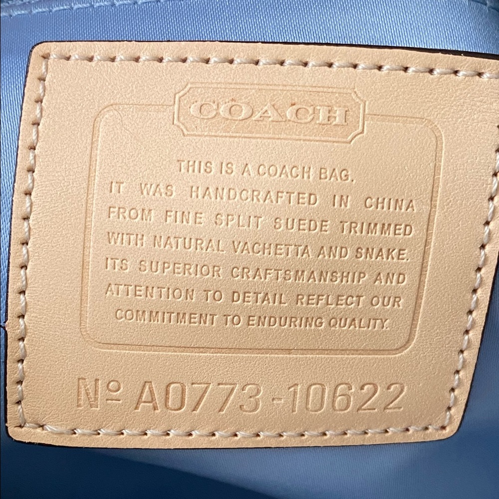 Coach “NWOT” Vintage Rare Carly Bag - Picture 6 of 13